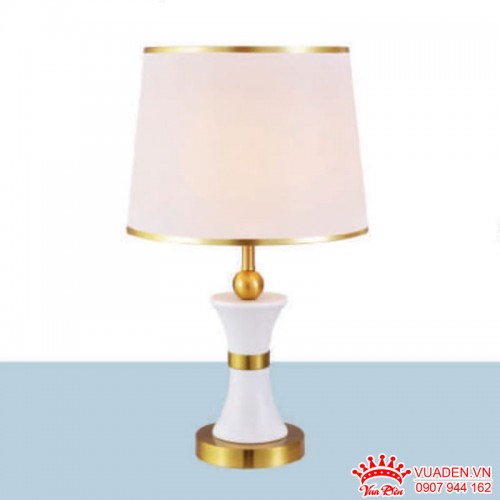 Đèn bàn phòng ngủ, đọc sách thiết kế hiện đại