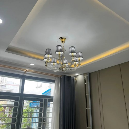 Đèn Chùm Thân Pha Lê Chụp Vải Kiểu Dáng Sang Trọng