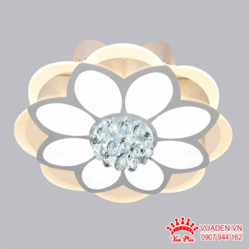 Đèn mâm ốp trần hình hoa 8 cánh nhụy pha lê lấp lánh
