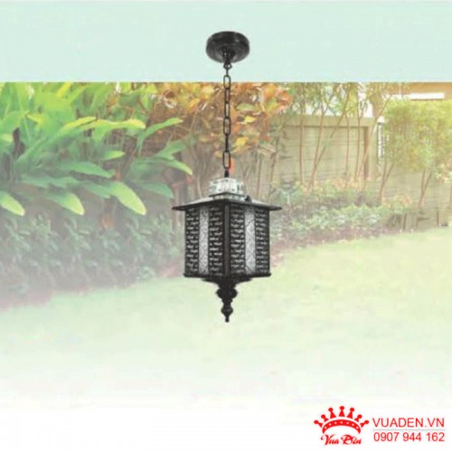 Đèn thả sân vườn thiết kế khung đen bọc chao đèn sang trọng