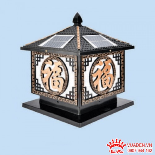 Đèn trụ cổng năng lượng mặt trời thiết kế tân cổ điển